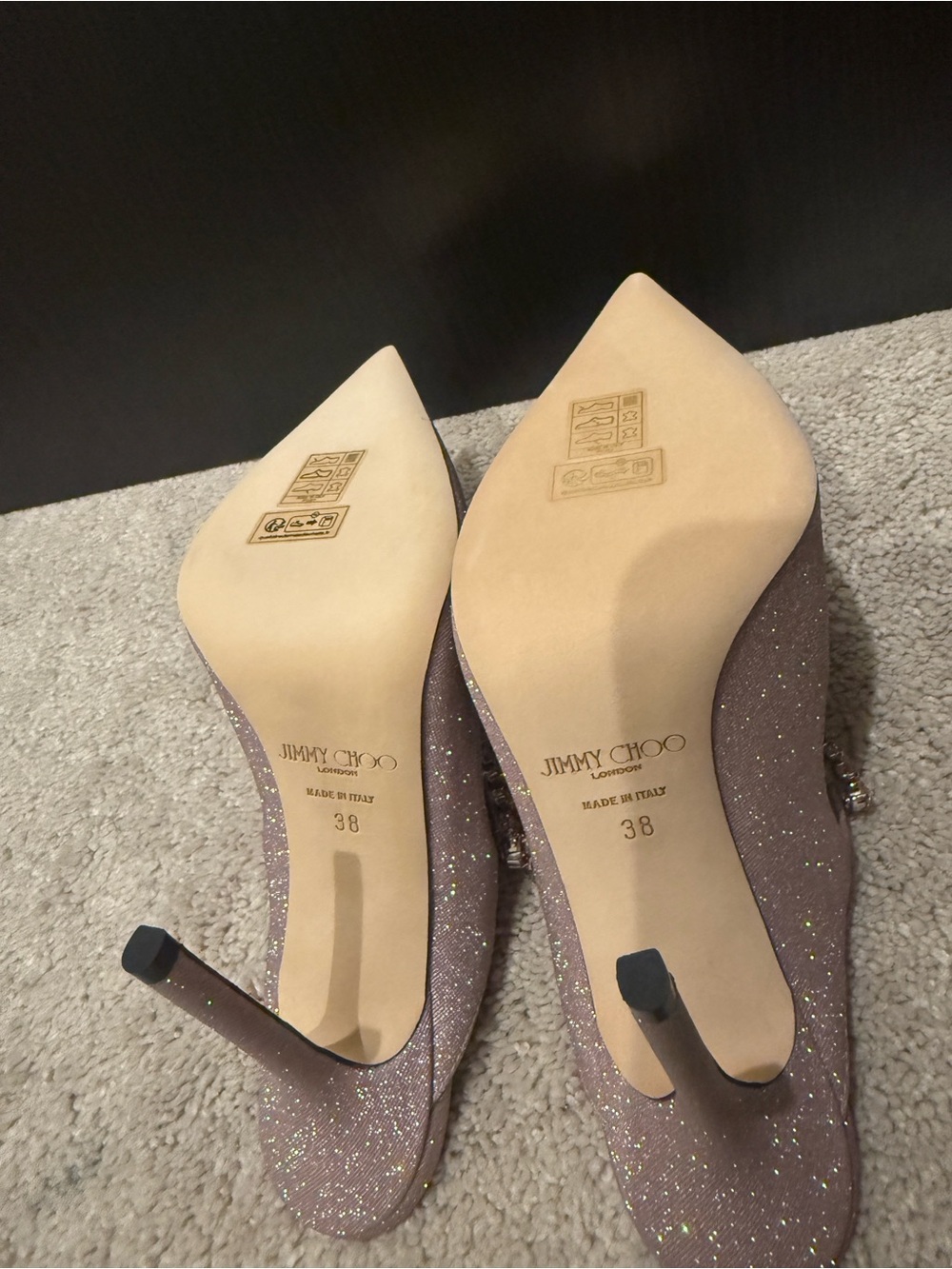 Jimmy Choo size 8 - Picture 5 of 6